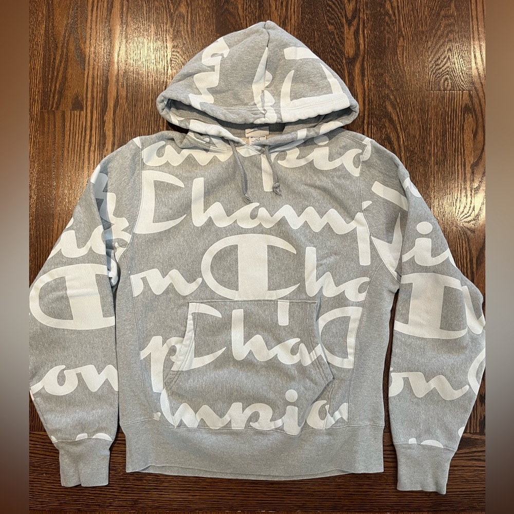 Champion Sweatshirt